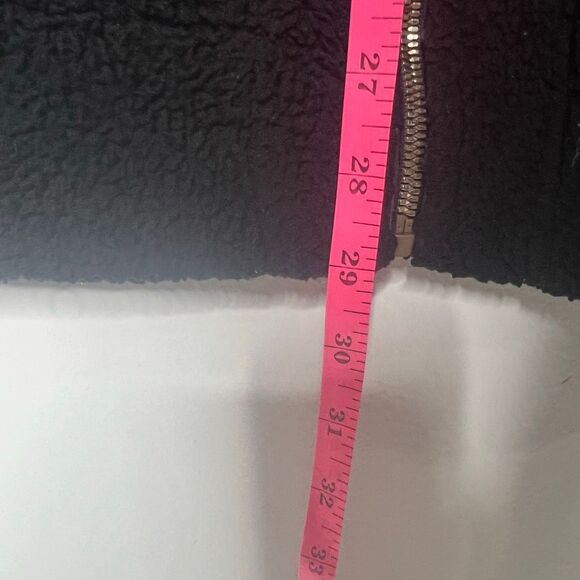 For the Republic Black Sherpa Fleece Vest Gold Zippers Sz 1x - Picture 6 of 8